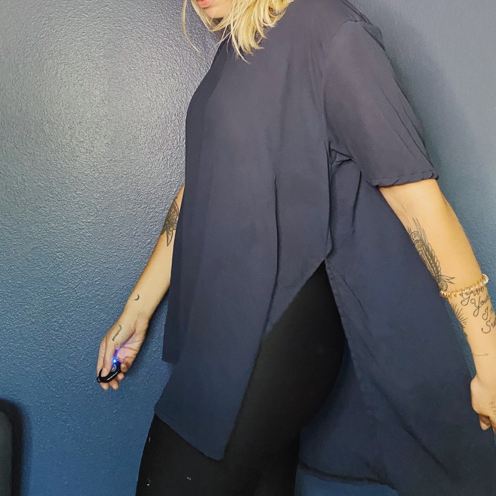 Chiffon high side slit hi low tee sheer
